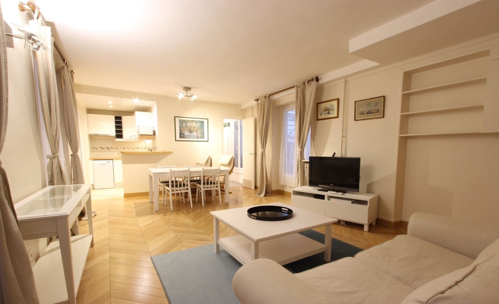 2 Pièces Ternes 1er G